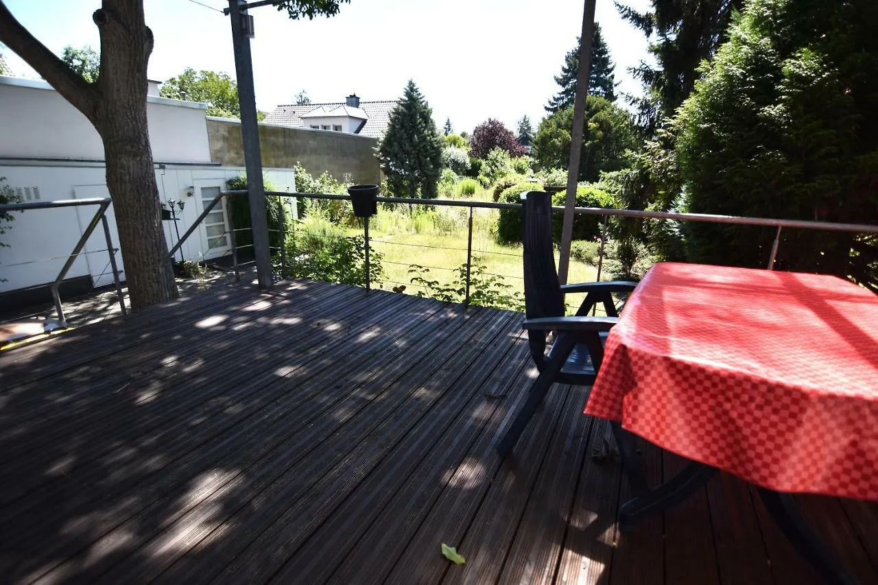 Zeitwohnen Im Schonem Haus Mit Grosser Terrasse In Koln-Rath 0*, Cologne Germany